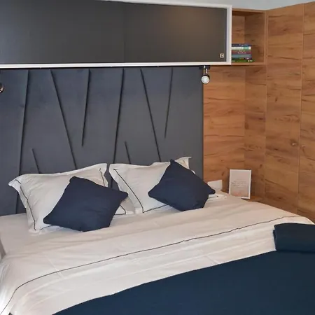 Lucas Mobile - Premium Mobile With Terrace And Patio